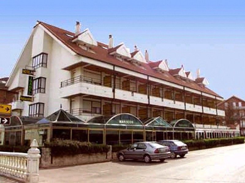 Hotel Isabel Isla Plana Extérieur photo